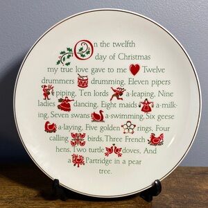 Decorative Plate 12 Days of Christmas Crowning Touch Japan Red Green Gold Accent
